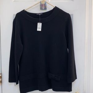 Long sleeve sweater. Black Brooks Brothers. Size XL